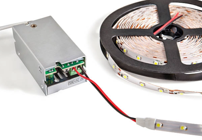 Should You Use One Large LED Driver or Several Smaller Power Supplies